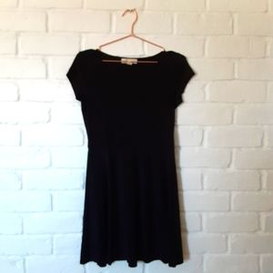 VINTAGE MICHAEL KORS DRESS | BLACK | SIZE SMALL